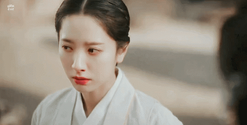 EP01---Joseon-Attorney-3.gif