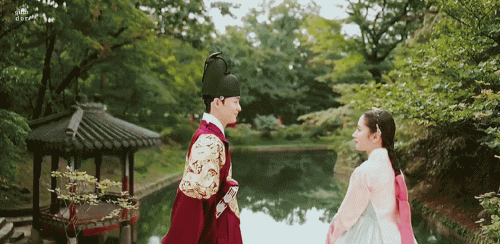 EP01---Joseon-Attorney-6.gif