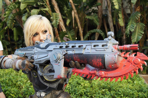 Jessica-Nigri-Gears.md.jpg