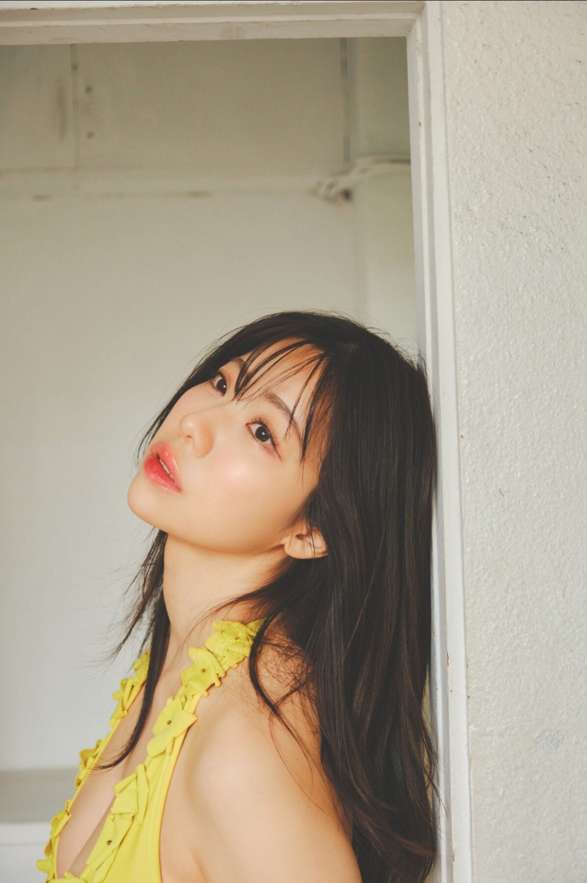 스즈키 후미나(鈴木ふみ奈, すずき ふみな) - 플래시 디지털 사진집 2024