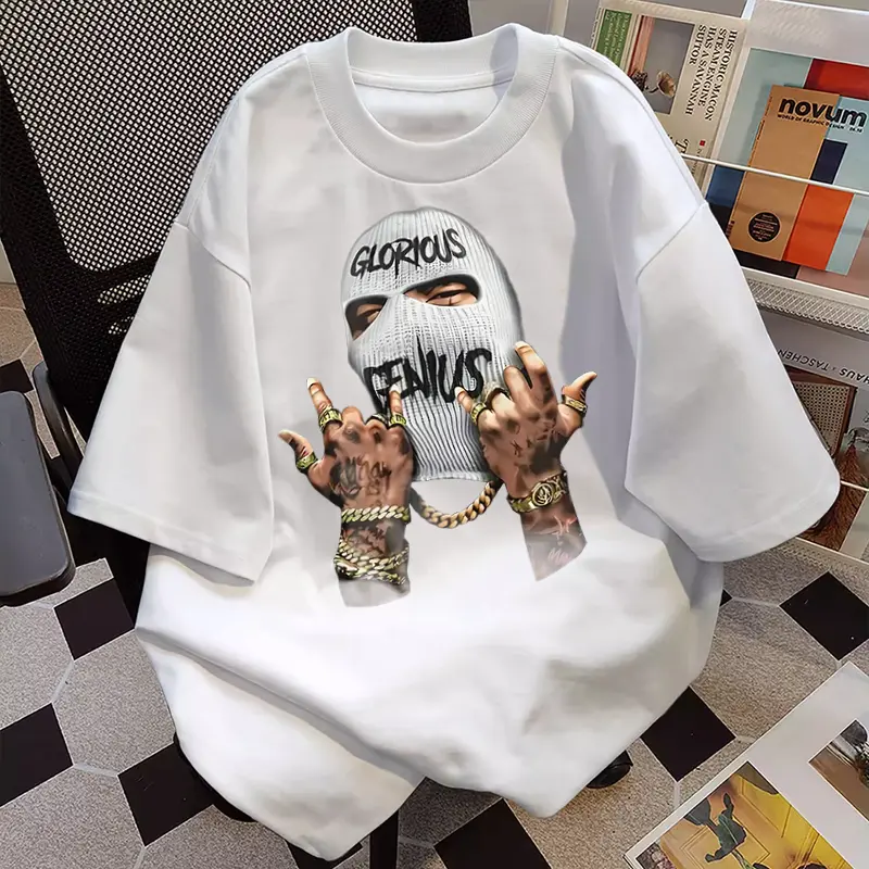 Kaos putih BOOM pria