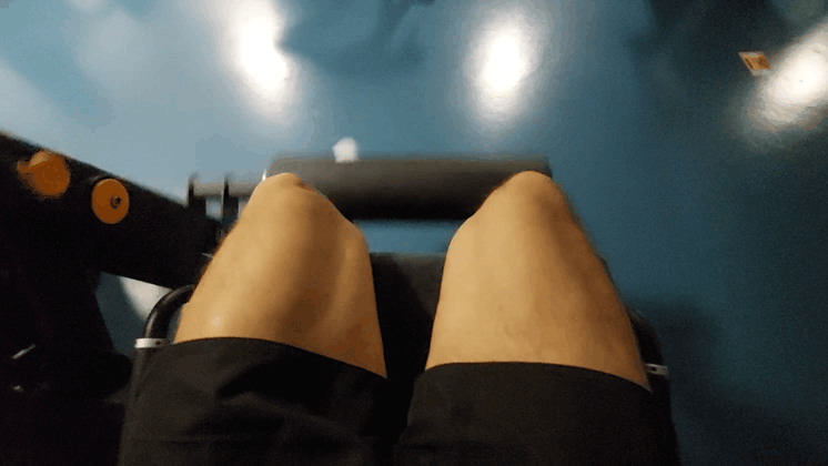 b3UHO.gif