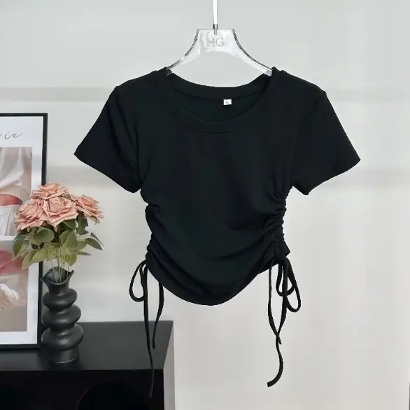 Hoodie BOOM wanita hitam