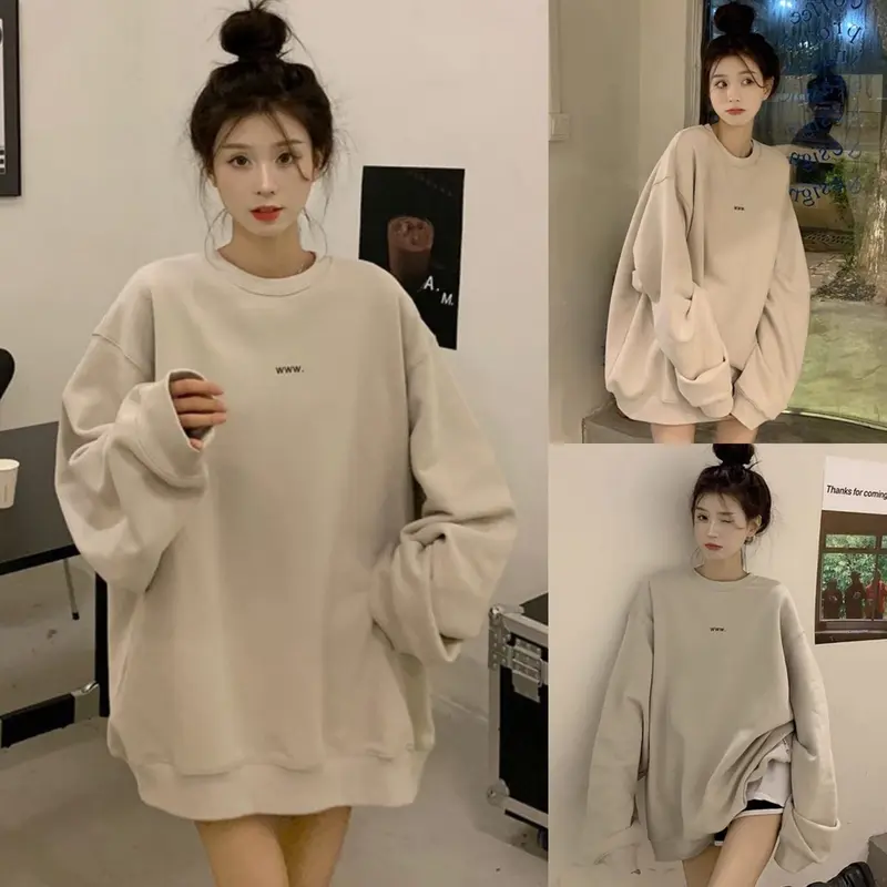 Tee BOOM wanita hitam