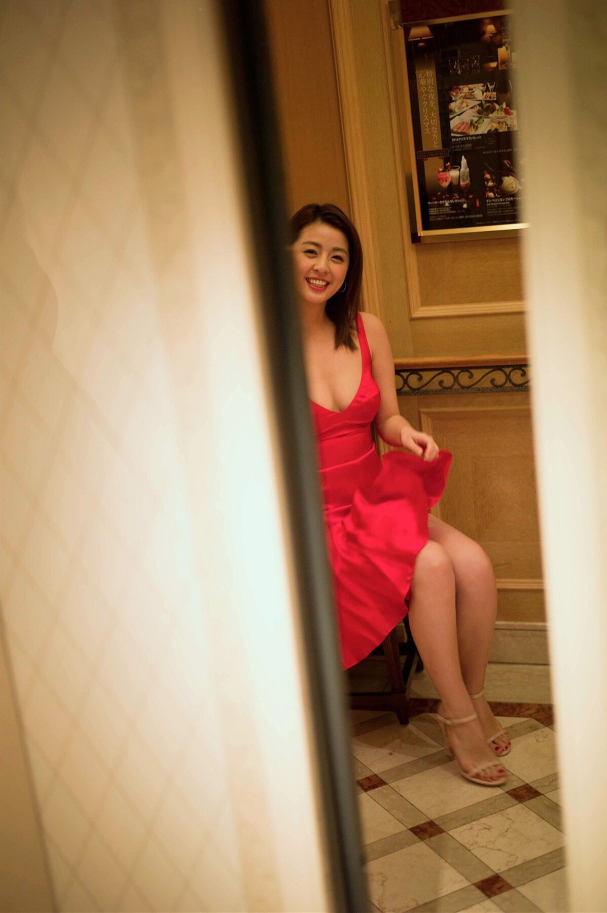 야나기 유리나(柳ゆり菜, やなぎ ゆりな) - 플래시 디지털 사진집 2017