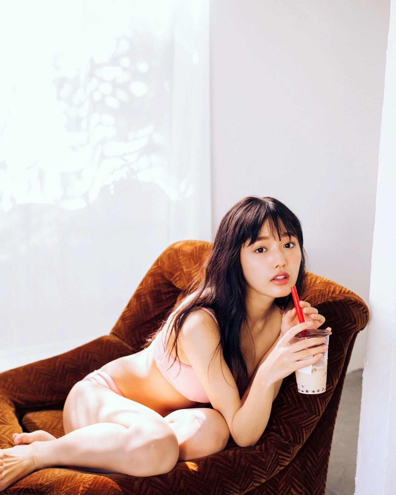 안도 사쿠라(安藤咲桜, あんどう さくら) - 플래시 디지털 사진집 2020