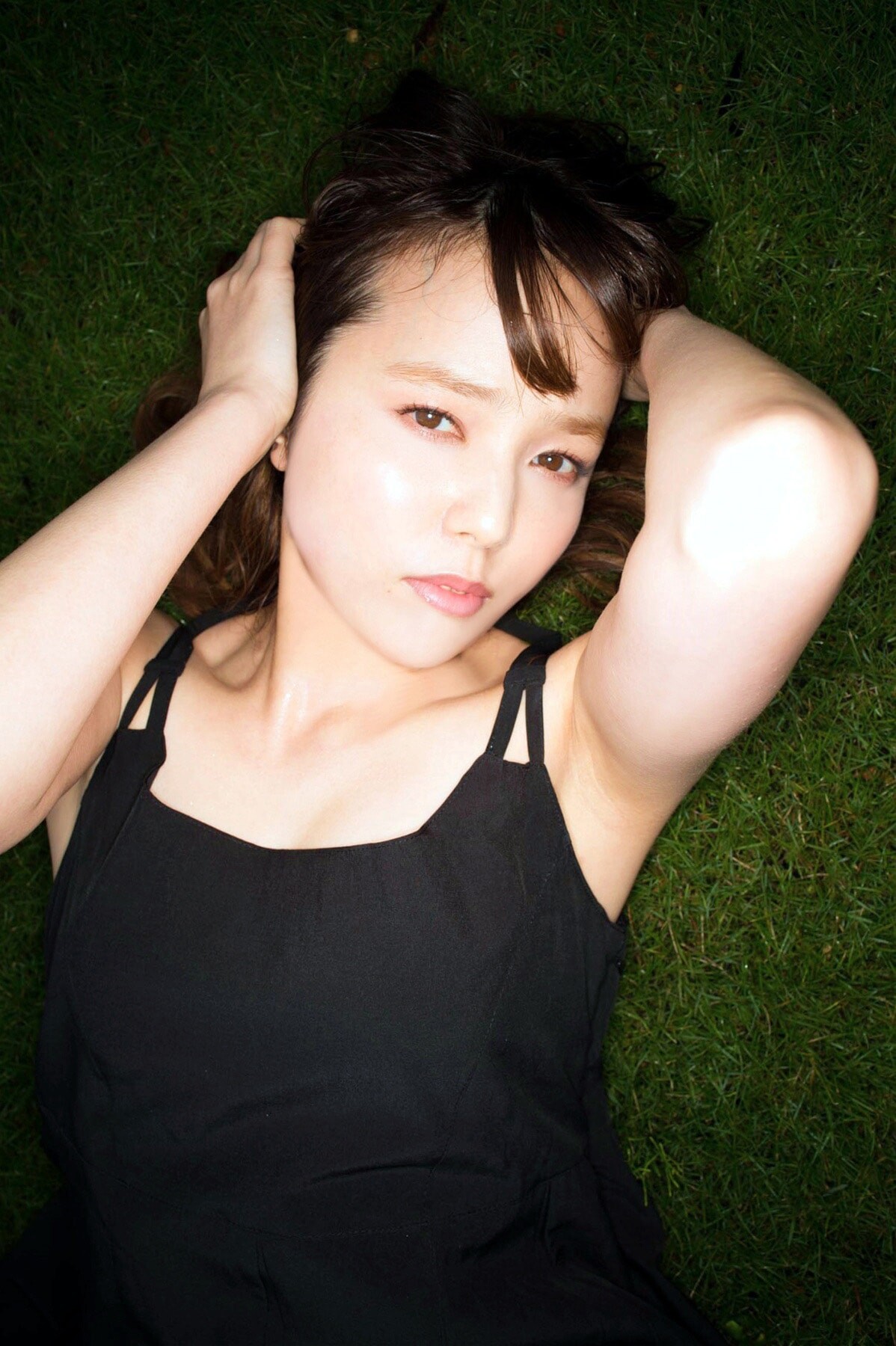 키쿠치 미카(菊地美香, きくち みか) - 플래시 디지털 사진집 2017