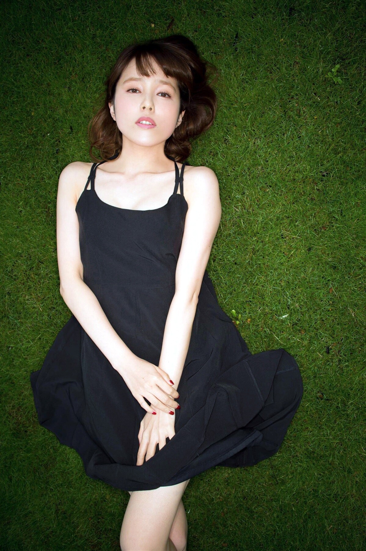 키쿠치 미카(菊地美香, きくち みか) - 플래시 디지털 사진집 2017