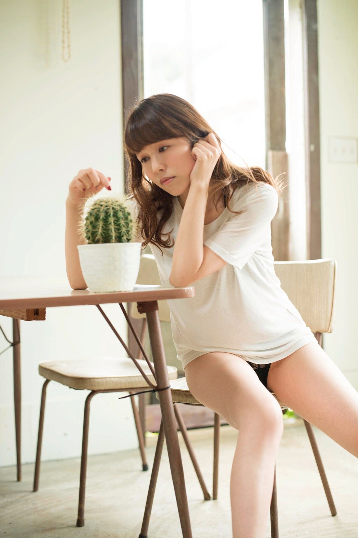 키쿠치 미카(菊地美香, きくち みか) - 플래시 디지털 사진집 2017