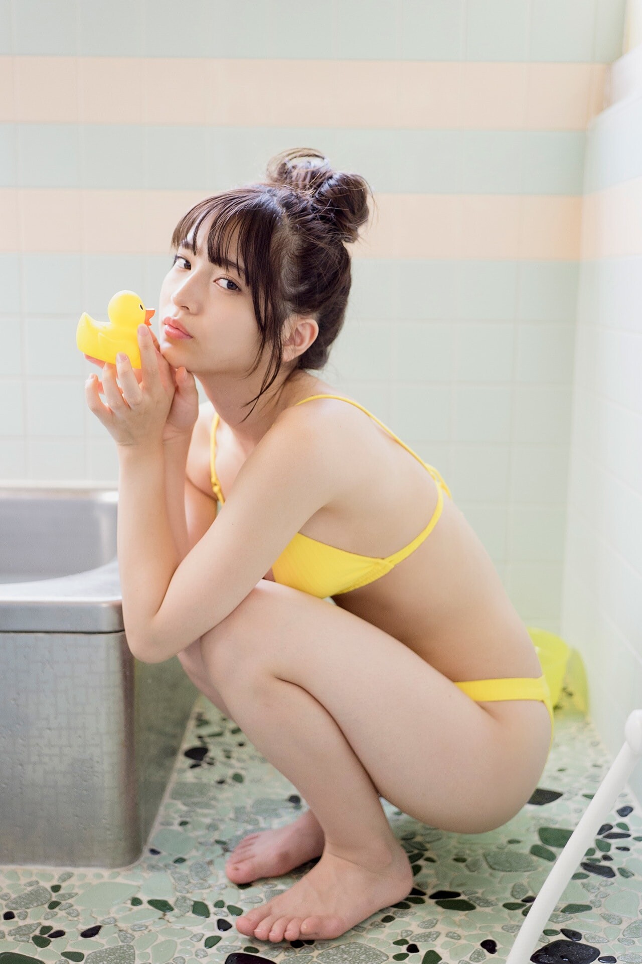 쿠로사키 나나코(黒嵜菜々子, くろさき ななこ) - 플래시 디지털 사진집 2021