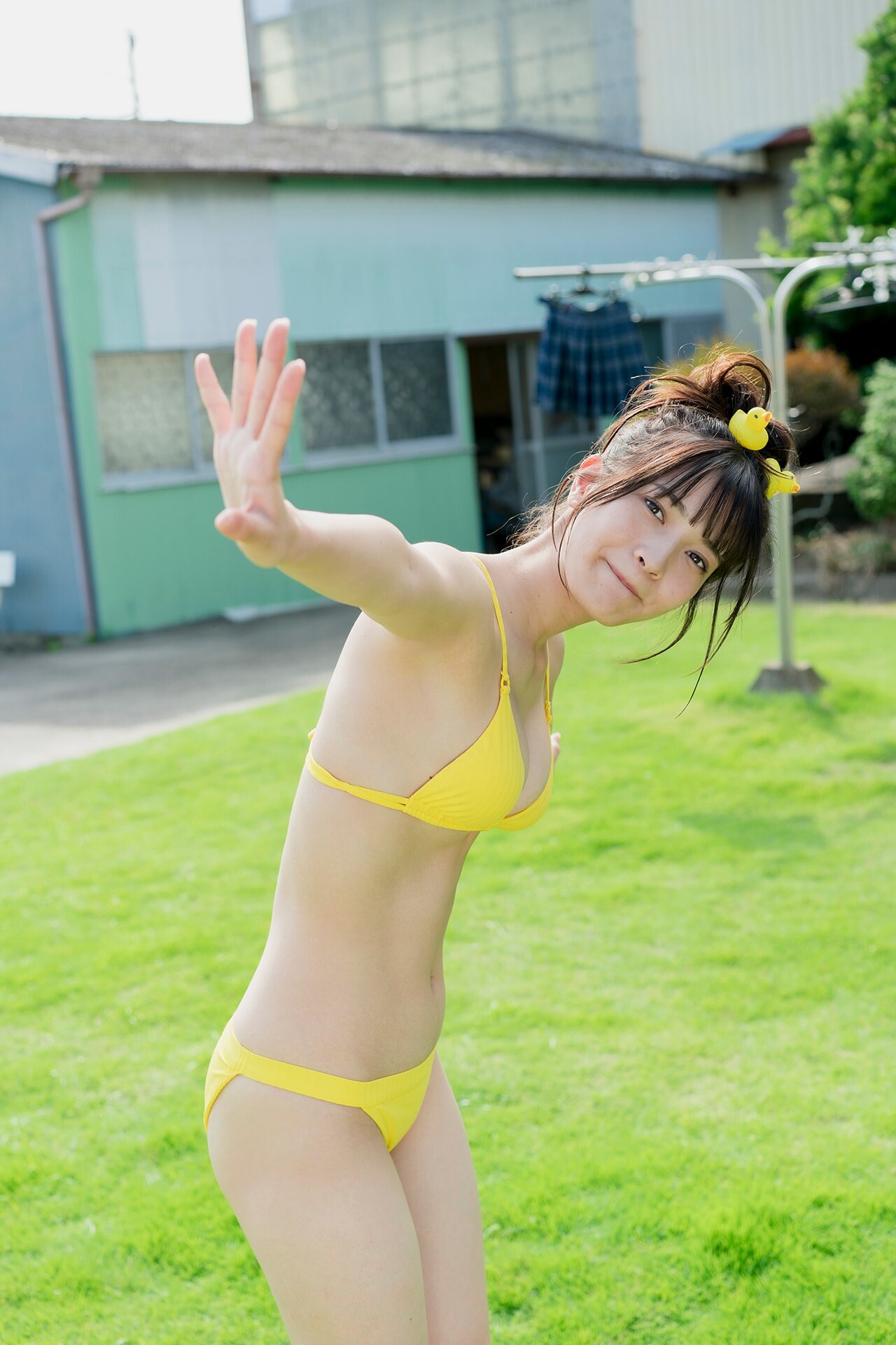 쿠로사키 나나코(黒嵜菜々子, くろさき ななこ) - 플래시 디지털 사진집 2021