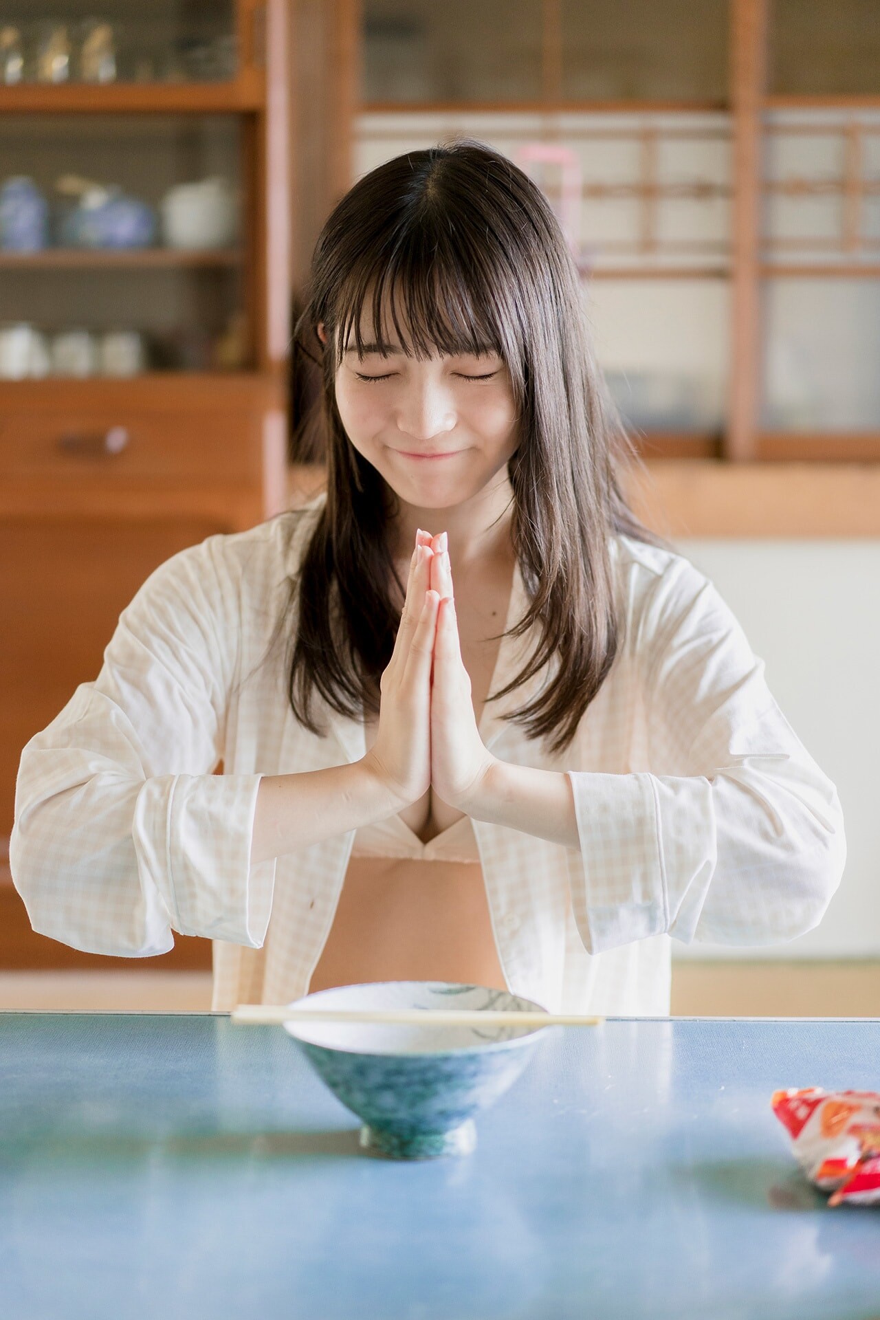 쿠로사키 나나코(黒嵜菜々子, くろさき ななこ) - 플래시 디지털 사진집 2021