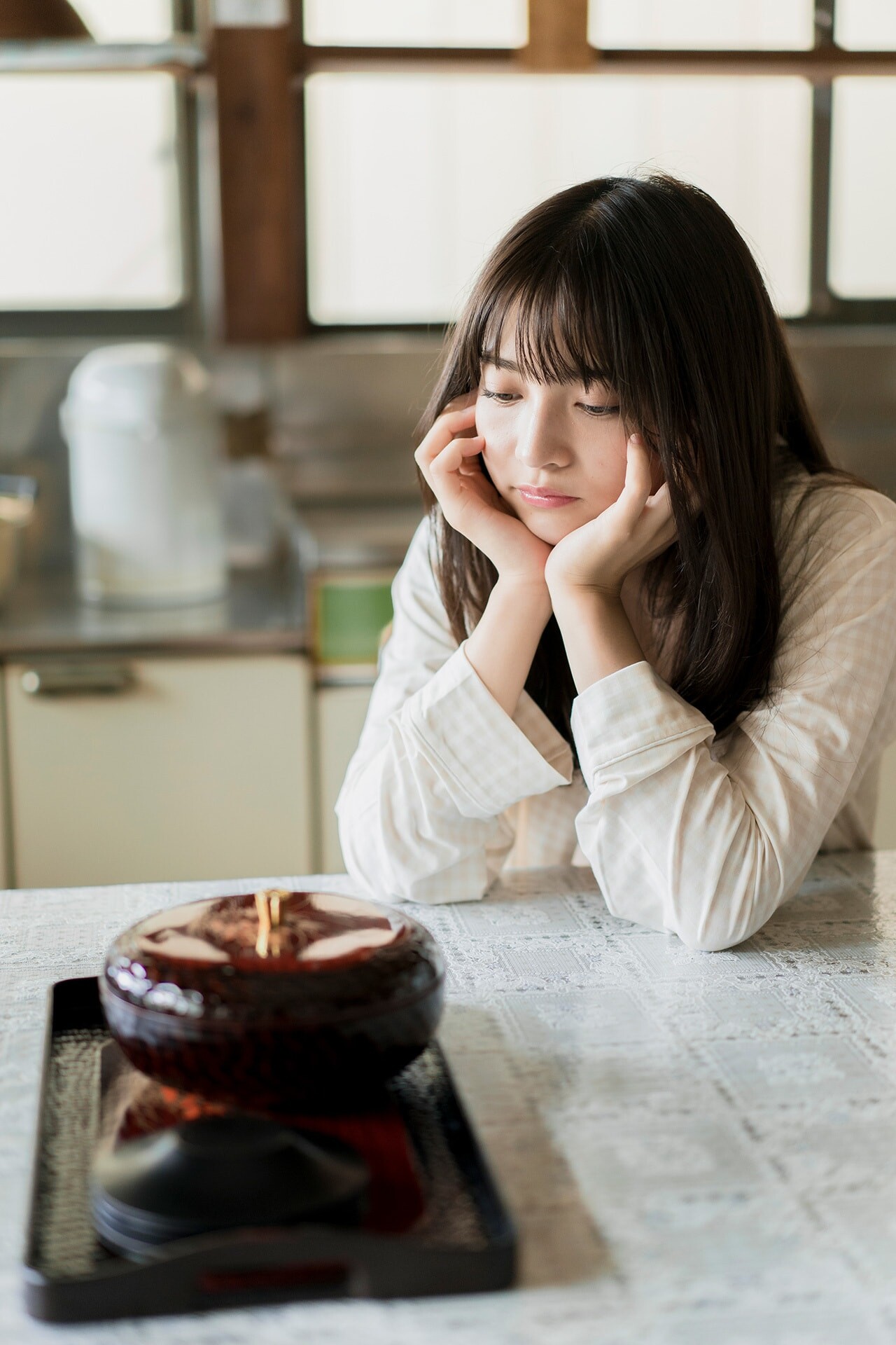 쿠로사키 나나코(黒嵜菜々子, くろさき ななこ) - 플래시 디지털 사진집 2021