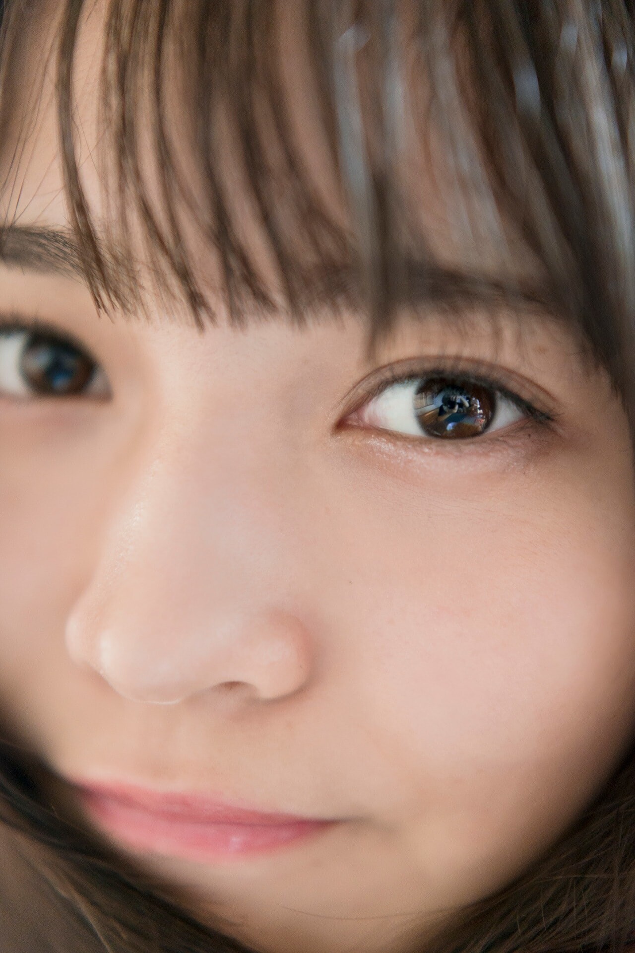 쿠로사키 나나코(黒嵜菜々子, くろさき ななこ) - 플래시 디지털 사진집 2021