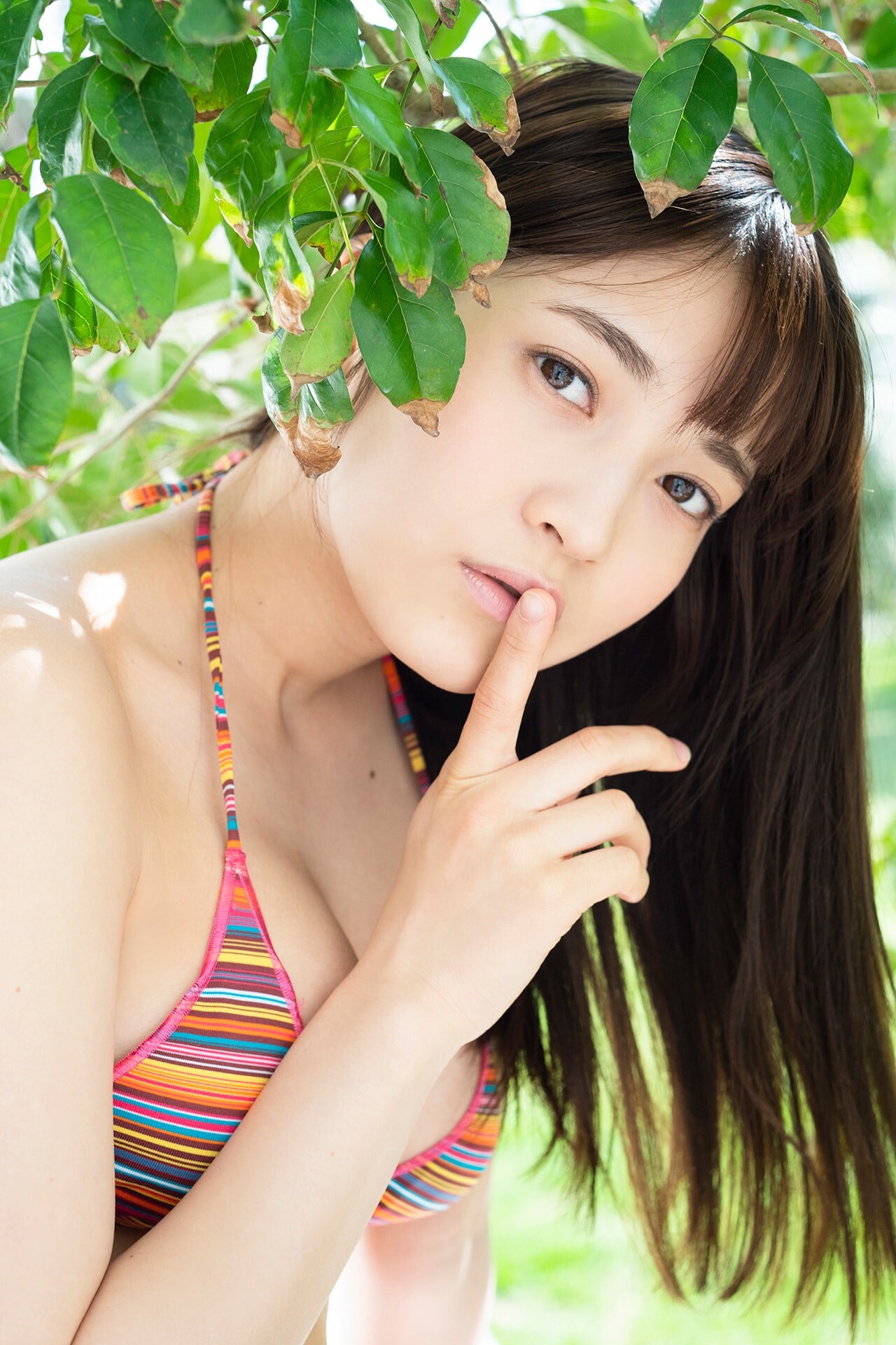 쿠로사키 나나코(黒嵜菜々子, くろさき ななこ) - 플래시 디지털 사진집 2022