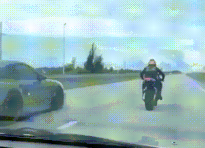 Motorcycle FAILs 11 18 25 GIF 33 6