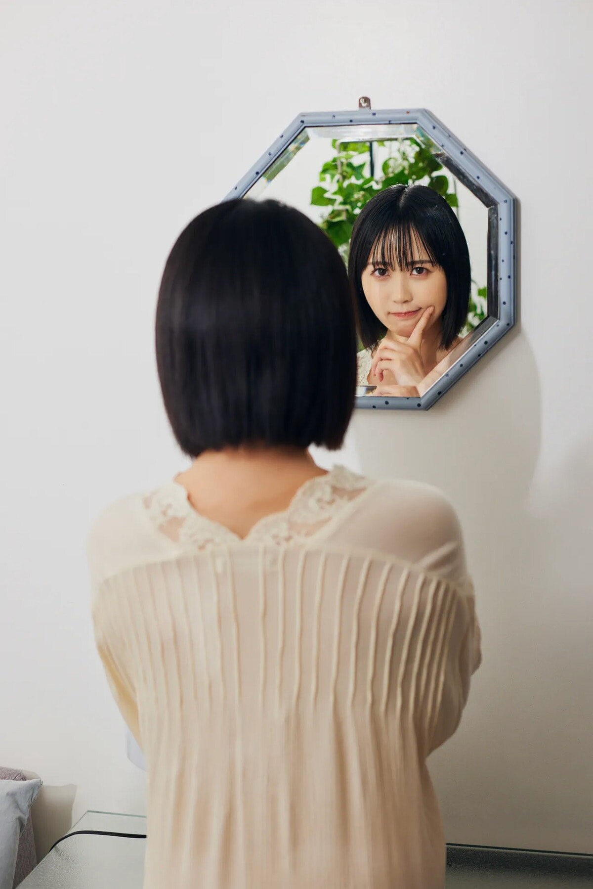 요미치 유키(夜道雪, よみち ゆき) - 프라이데이 디지털 포토북 사진집 2024