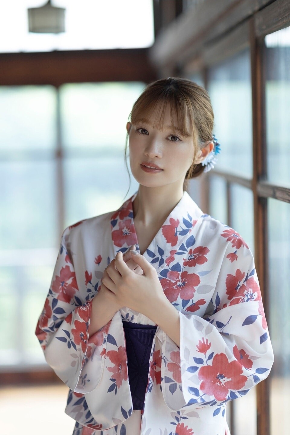 나카다 카나(中田花奈, なかだ かな) - 프라이데이 디지털 포토북 사진집 2025