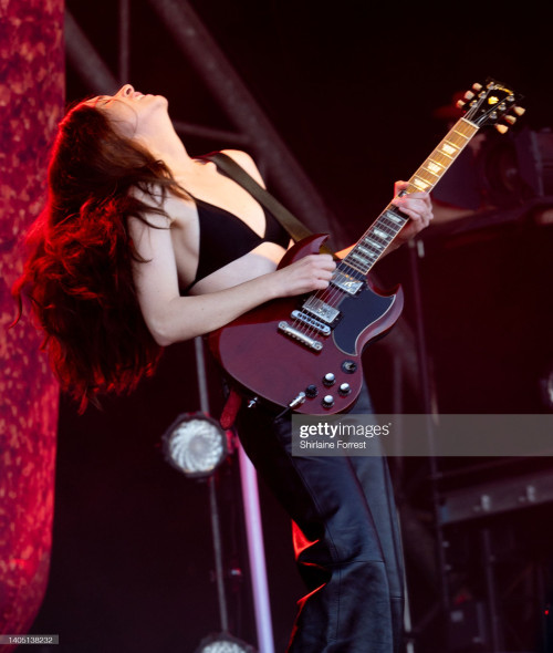 GLASTONBURY, ENGLAND - JUNE 25: Danielle Haim of Haim performs on the Pyramid Stage during day four 